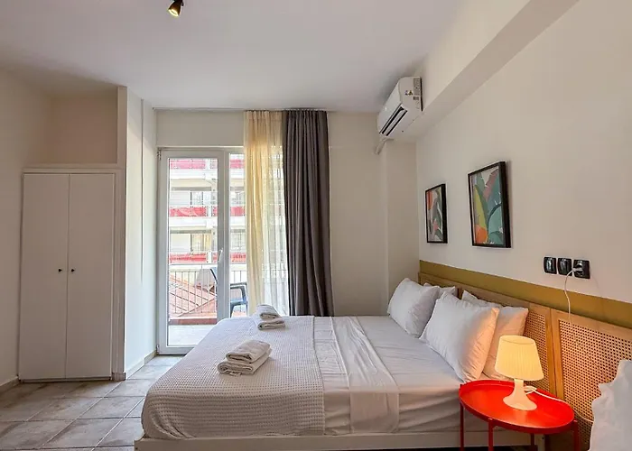 Seagull - Building A Aparthotel